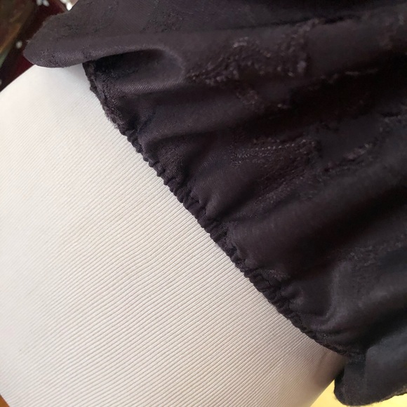 Soft Blouse - Picture 5 of 8